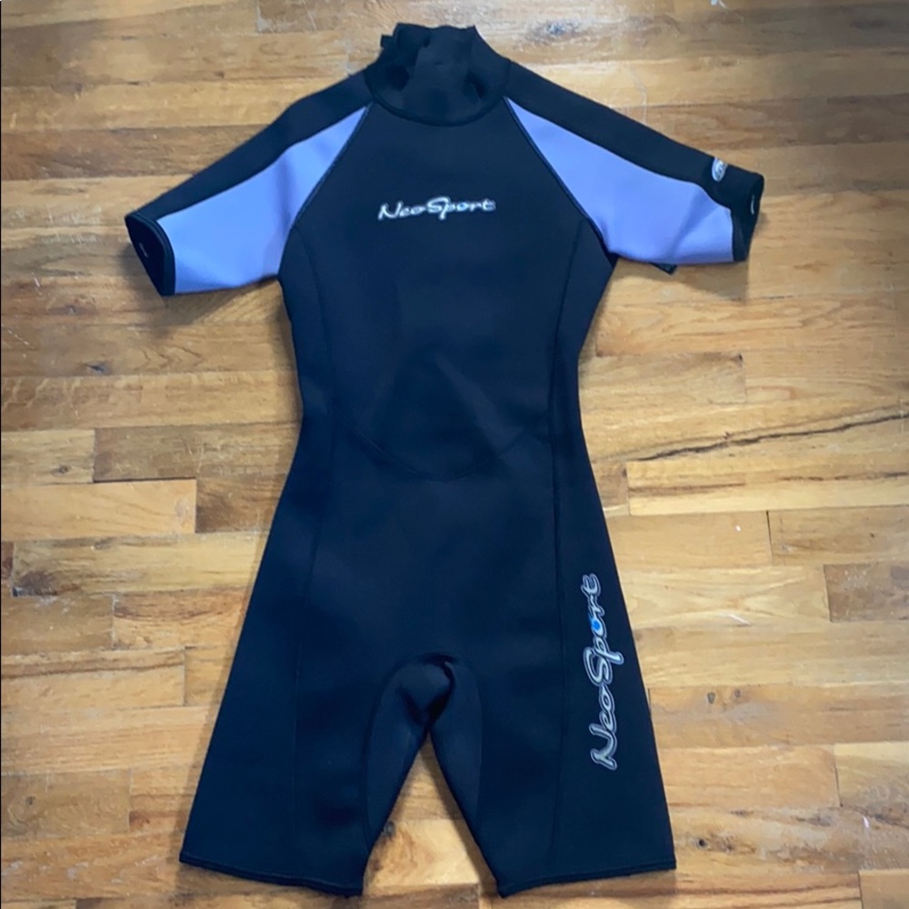 NeoSport wetsuit